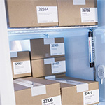 Tiefkühlschrank mit Menükomponenten