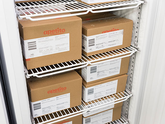 Pakete im Kuehlschrank